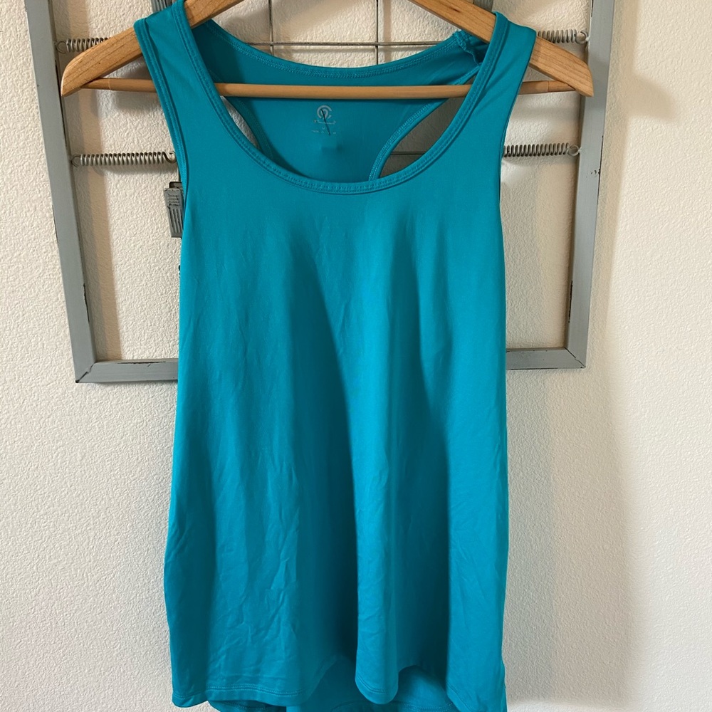 NWOT Bundle of 2 Champion Workout tank tops SZ Med - Picture 6 of 8